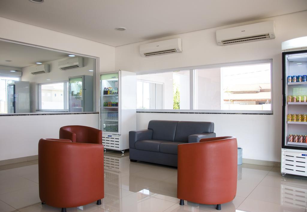 Semprehotel Três Lagoas Extérieur photo
