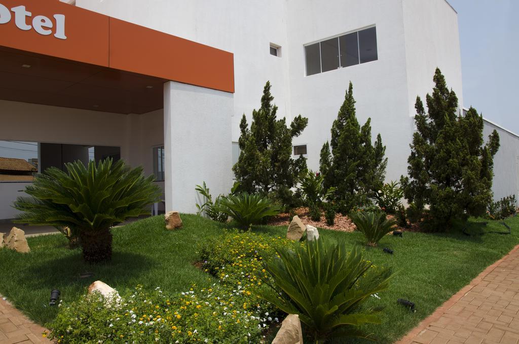 Semprehotel Três Lagoas Extérieur photo